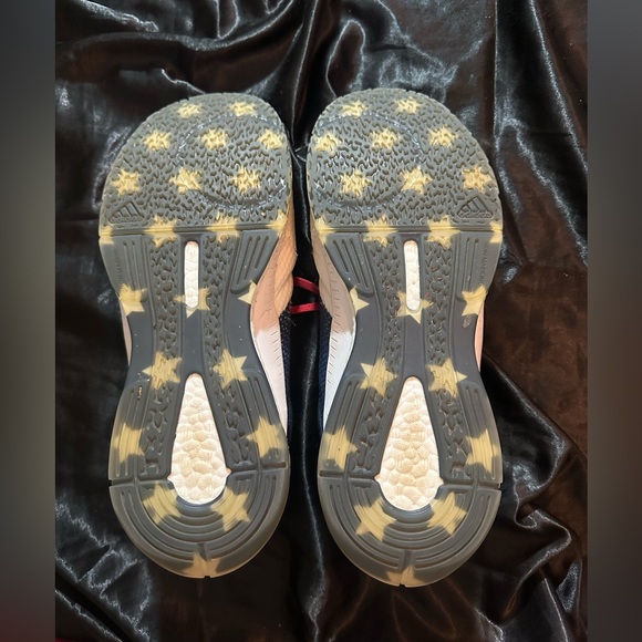 Adidas Volleyball Shoes - Picture 5 of 7
